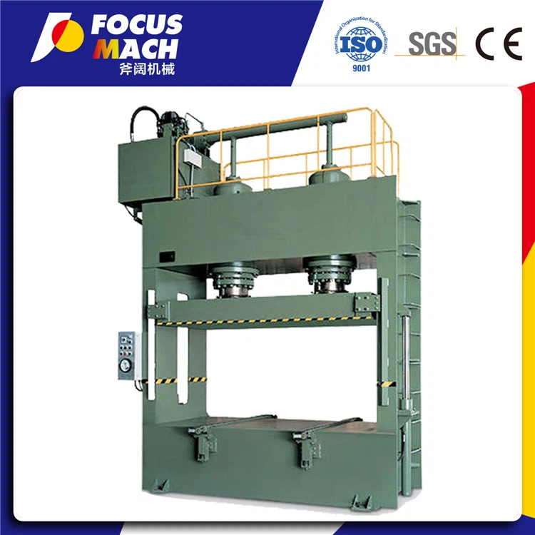 400 tonnás elősajtológép