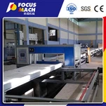 Rétegelt lemez lerakó gép