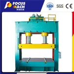 Rétegelt lemez előnyomó gép